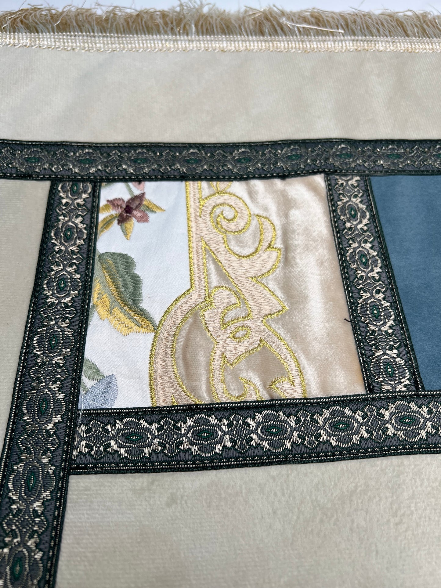 tapis de prière medina qdima atlas design exclusif saajda