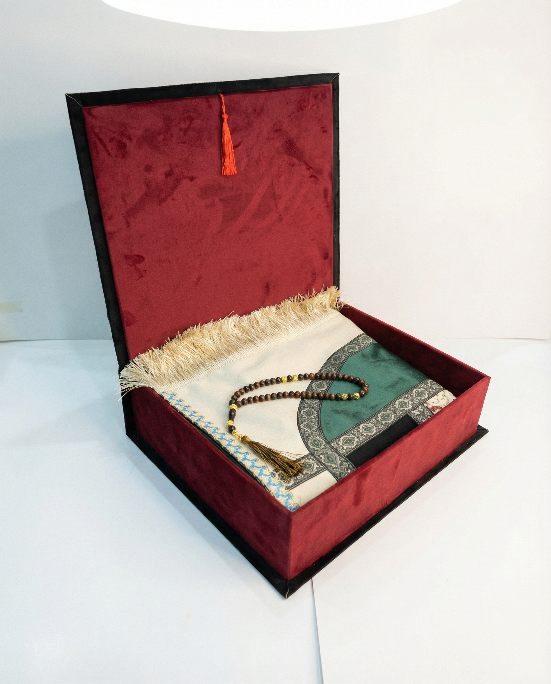 coffret cadeau religieux grenat avec tapis tasbih et mibkhara
