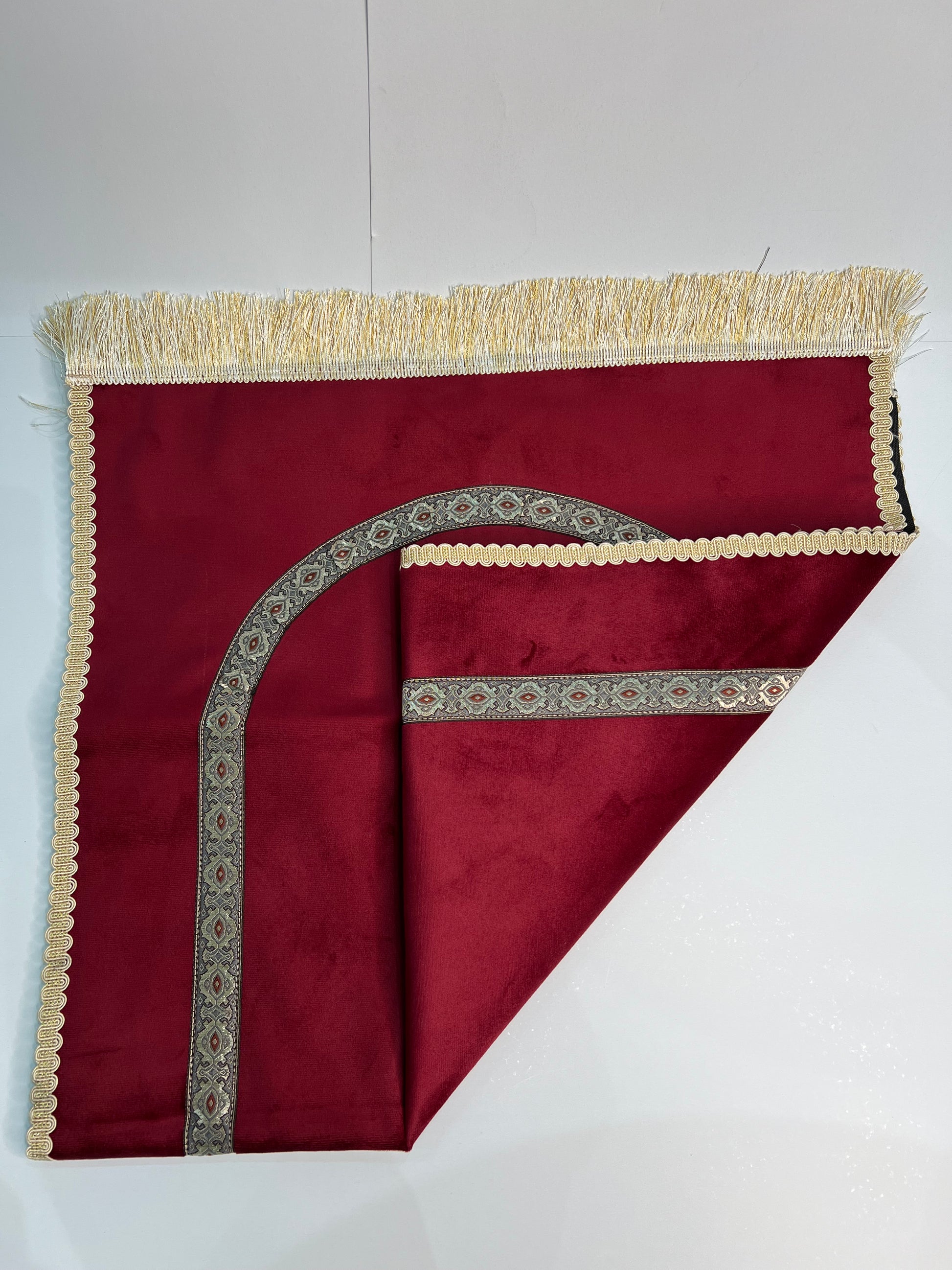 tapis de prière bab mansour grenat velours maroc