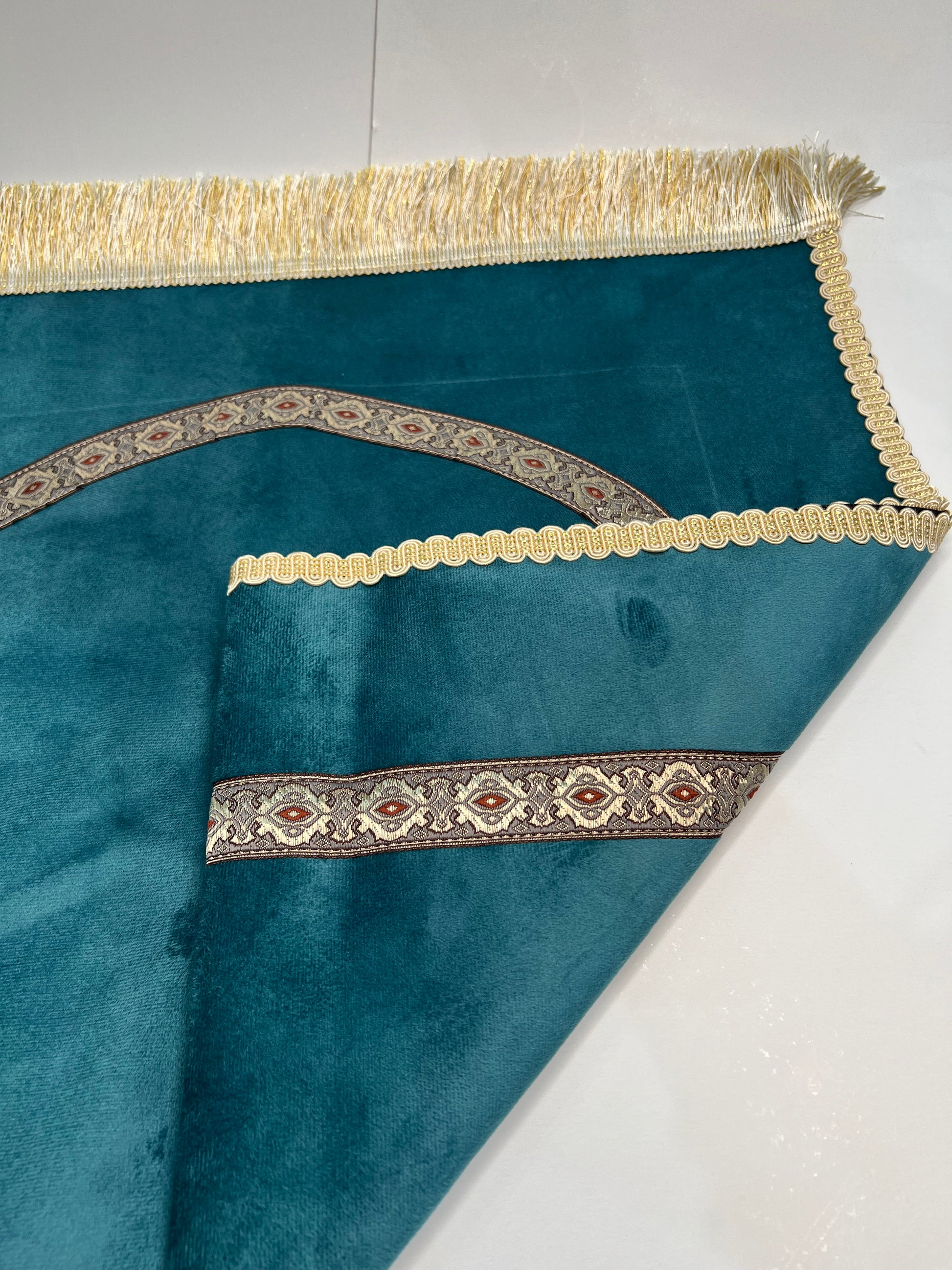 tapis de prière bab mansour turquoise foncé velours maroc