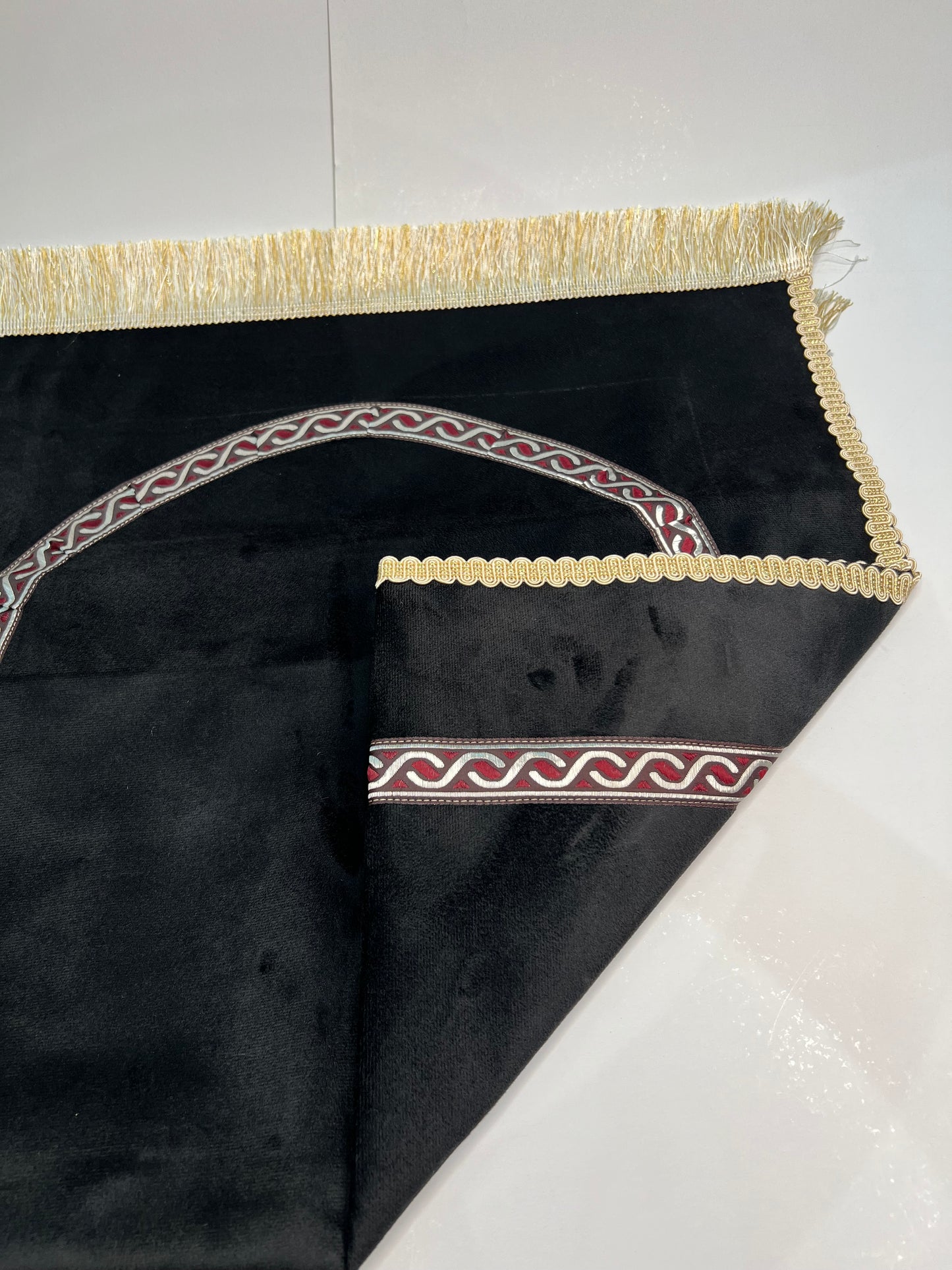 tapis de prière bab mansour noir velours maroc