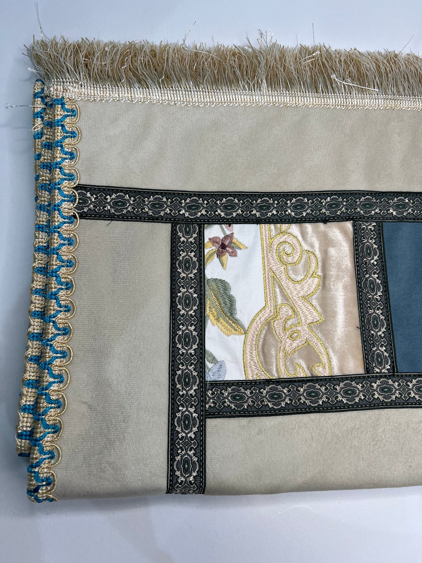 tapis de prière medina qdima atlas design exclusif saajda
