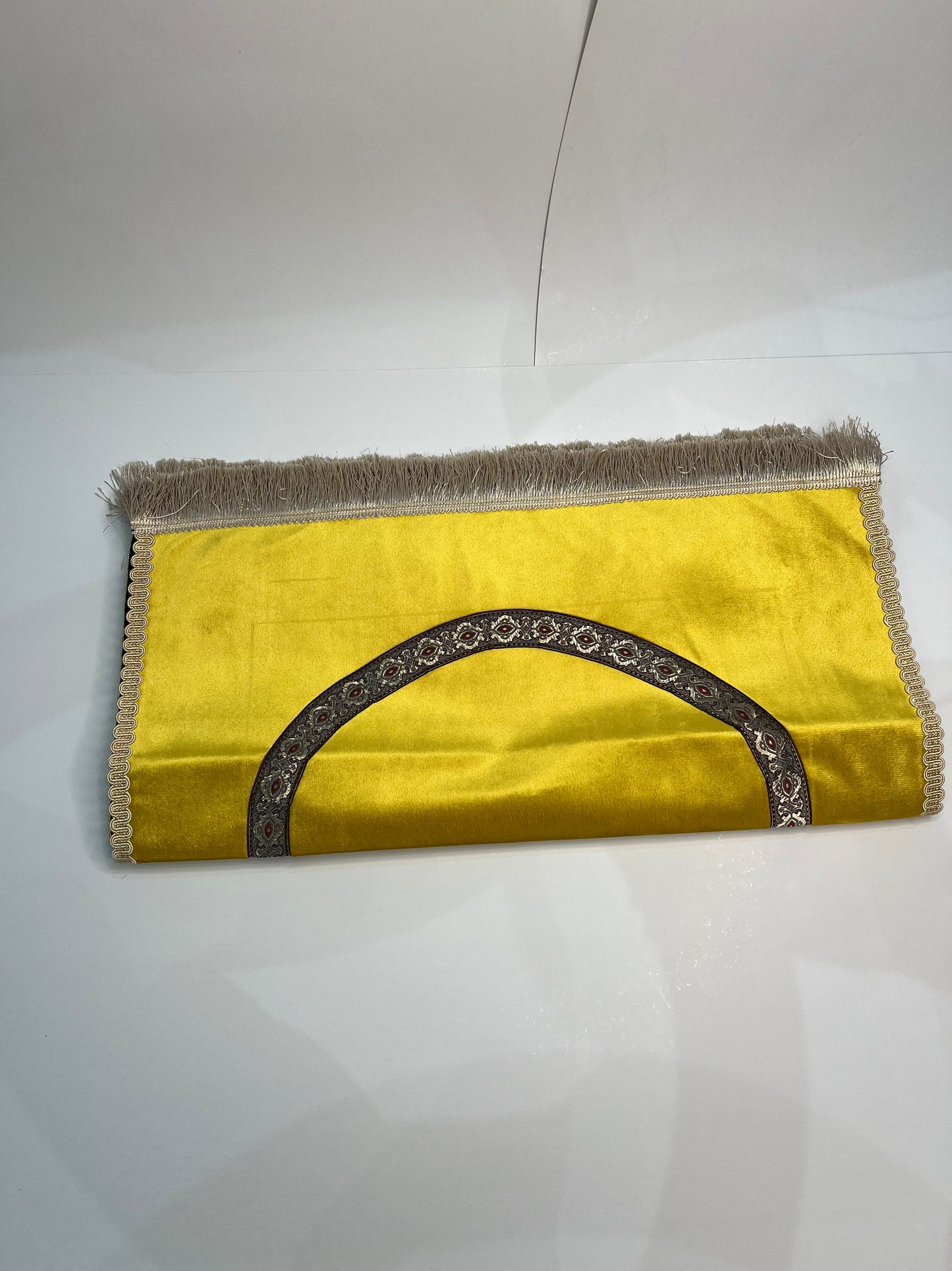 tapis de prière bab mansour jaune velours maroc