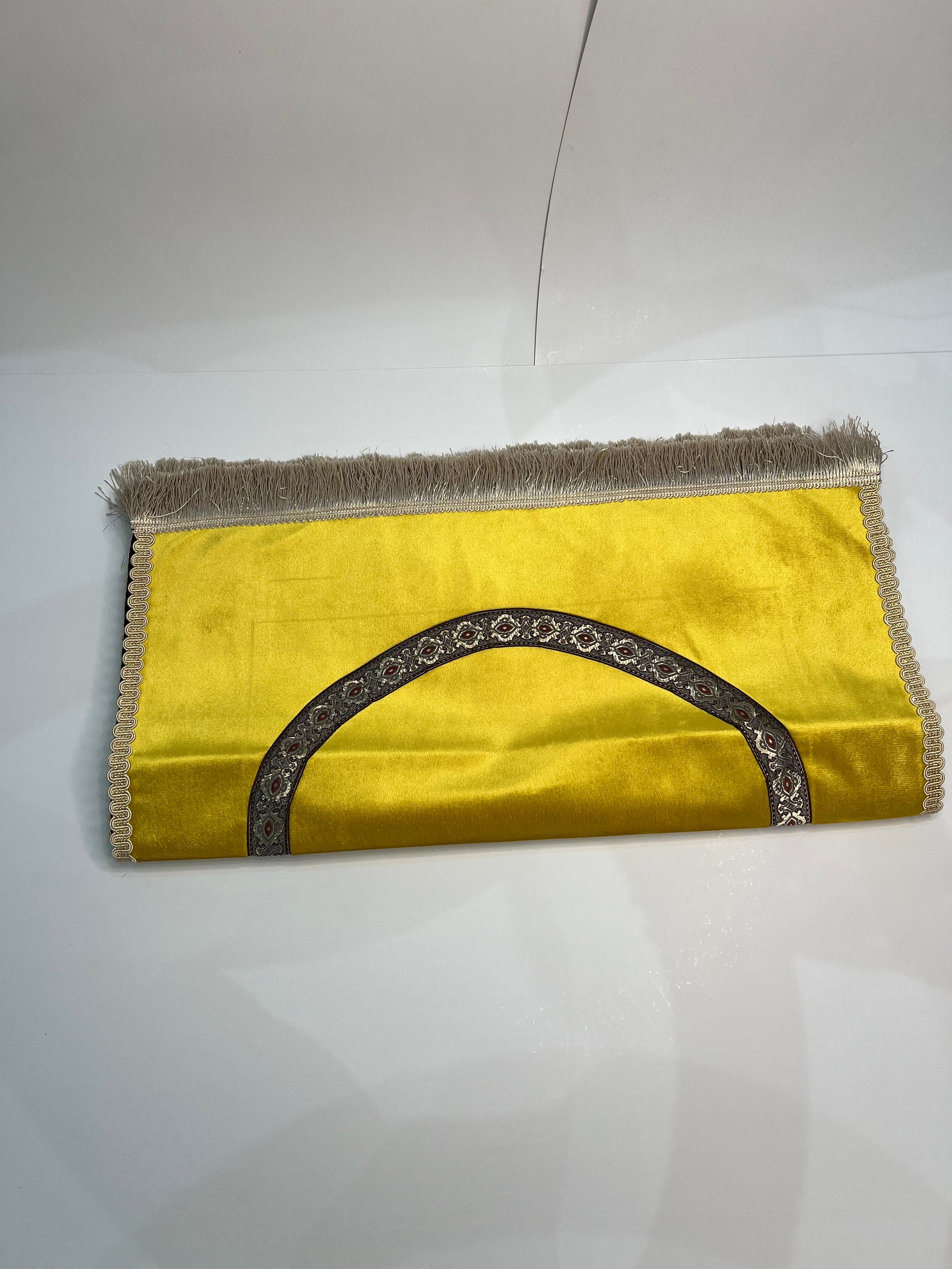 tapis de prière bab mansour jaune velours maroc