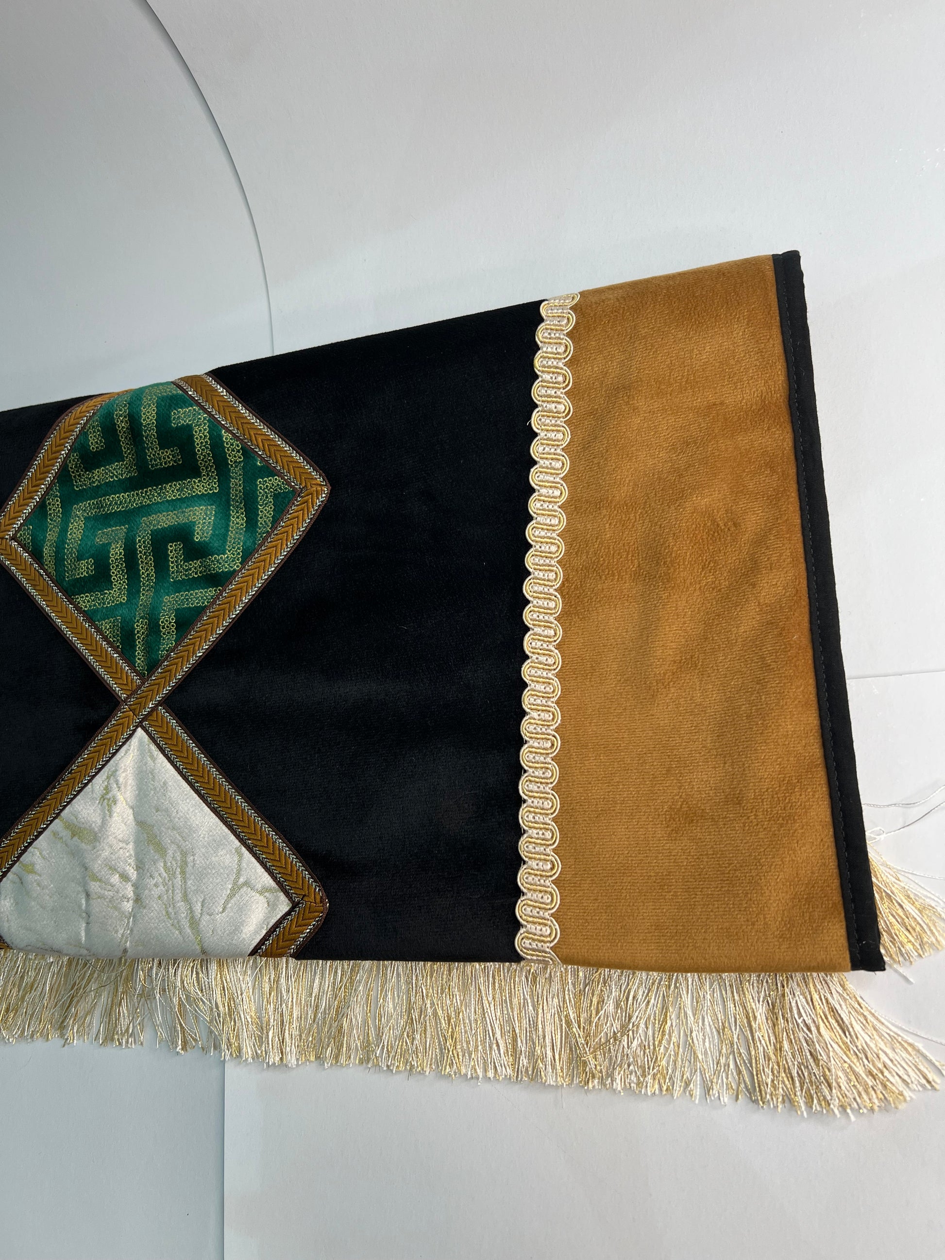 tapis de prière bab mansour grenat velours maroc