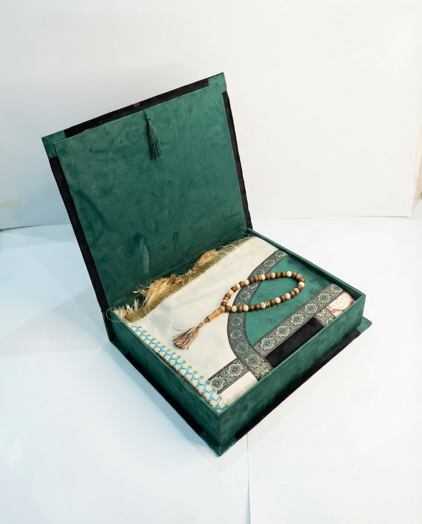 coffret cadeau religieux vert royal avec tapis tasbih et mibkhara
