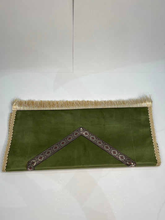 tapis de prière bab mansour vert olive velours maroc