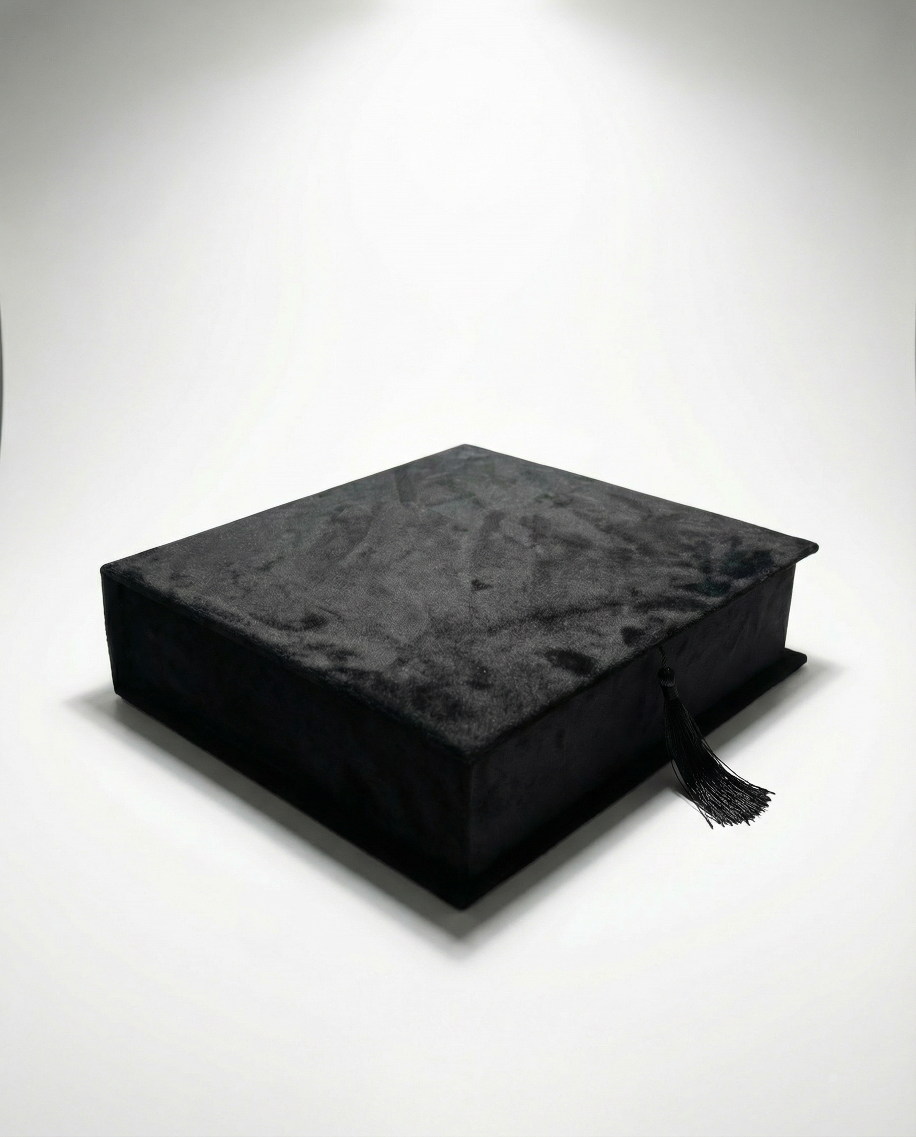 coffret cadeau black en mdf avec tissu mobra et accessoires religieux
